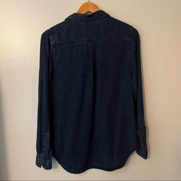 Banana Republic | boyfriend fit button up shirt - Picture 4 of 7